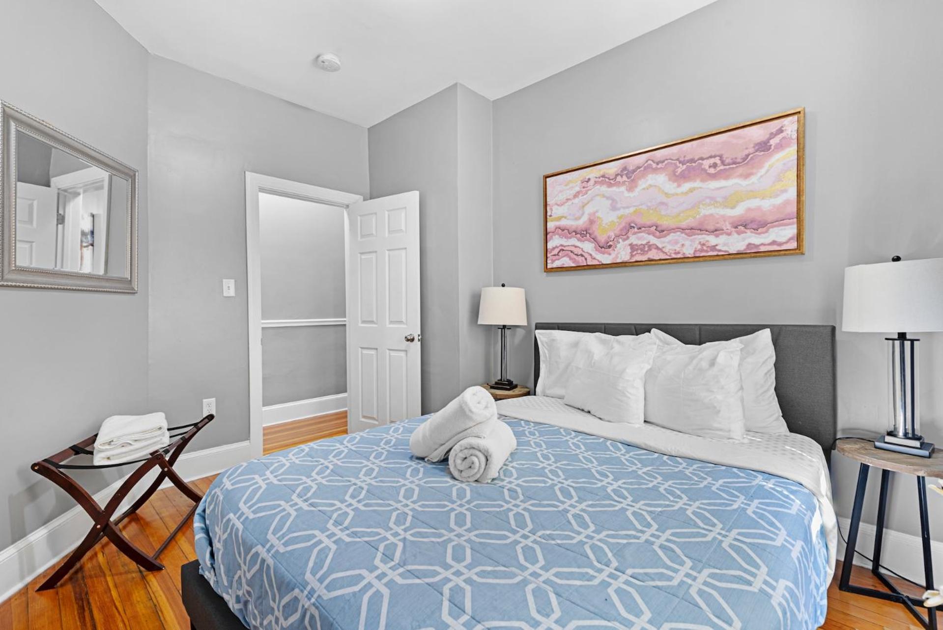 Spacious Apartments Near Ashmont - Evonify Stays Boston Exterior photo